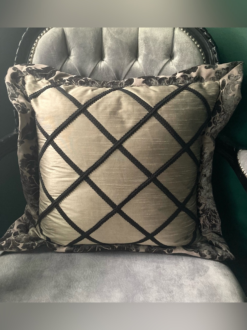 Frontgate Marmont Pewter Grey Velvet Damascus Black Lattice Throw Pillow 20”